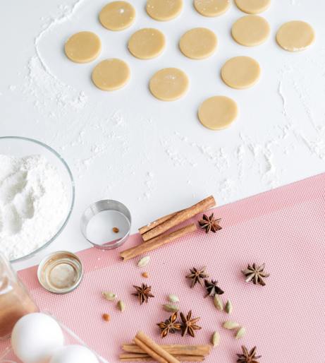 Baking tools and accessories overview