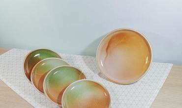 Dinner plates