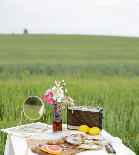 Grapefruit utensils overview
