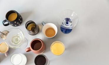 Colorful drinkware set