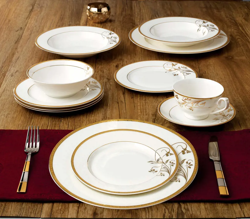 Dinnerware