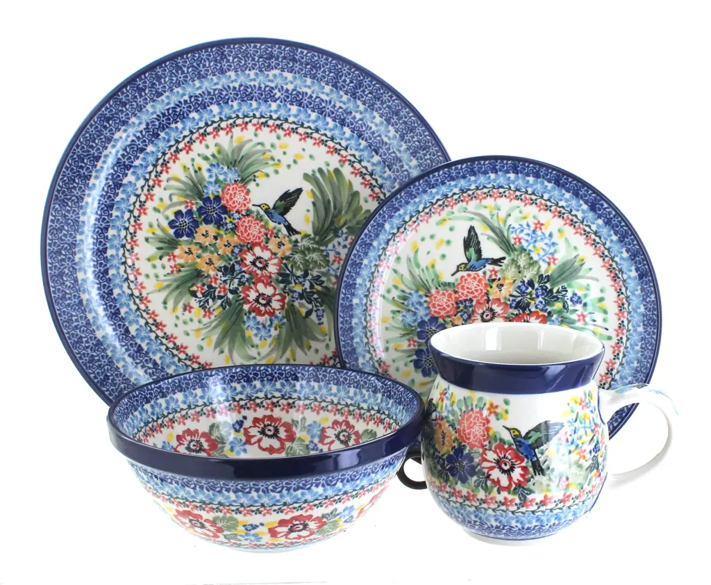 Dinnerware