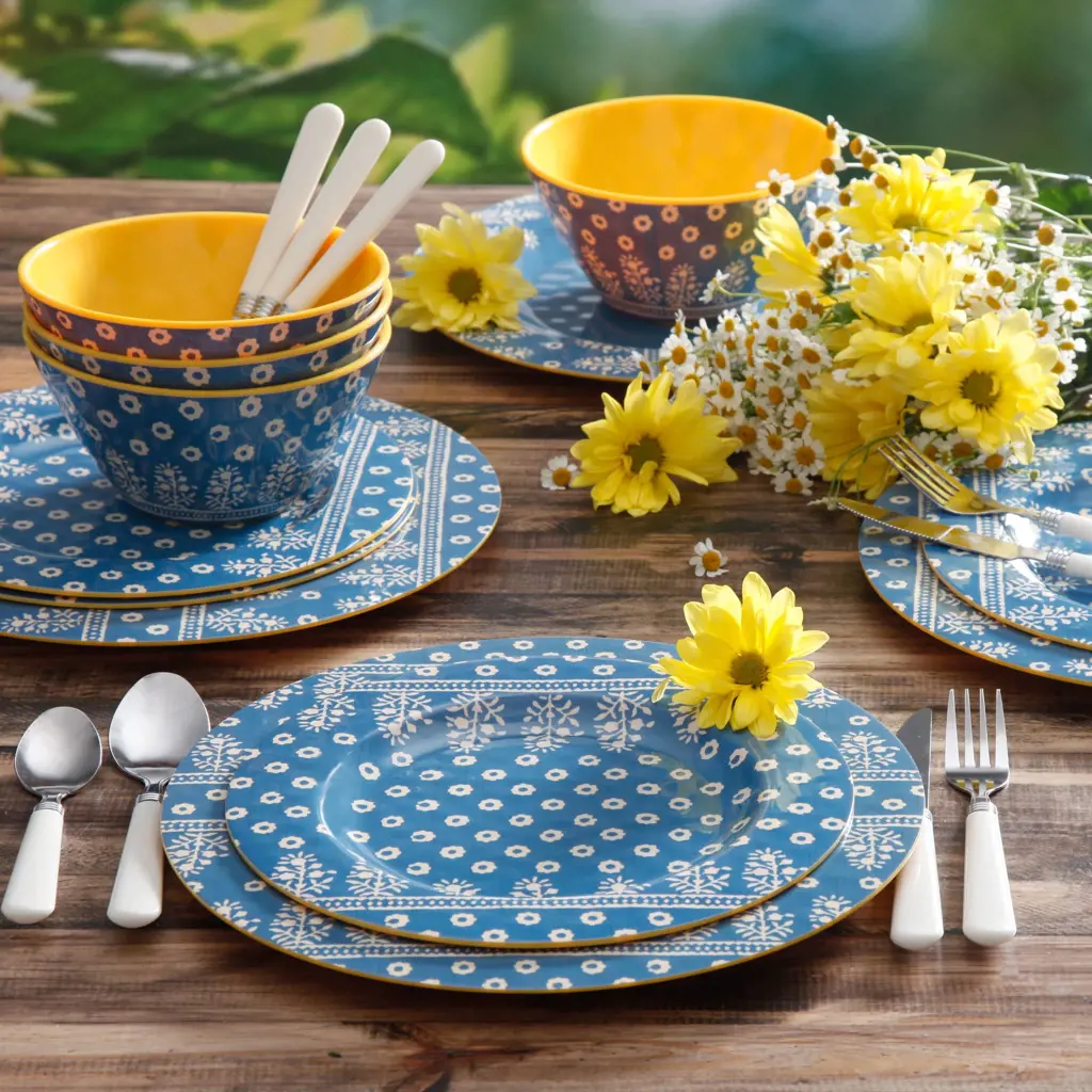 Dinnerware