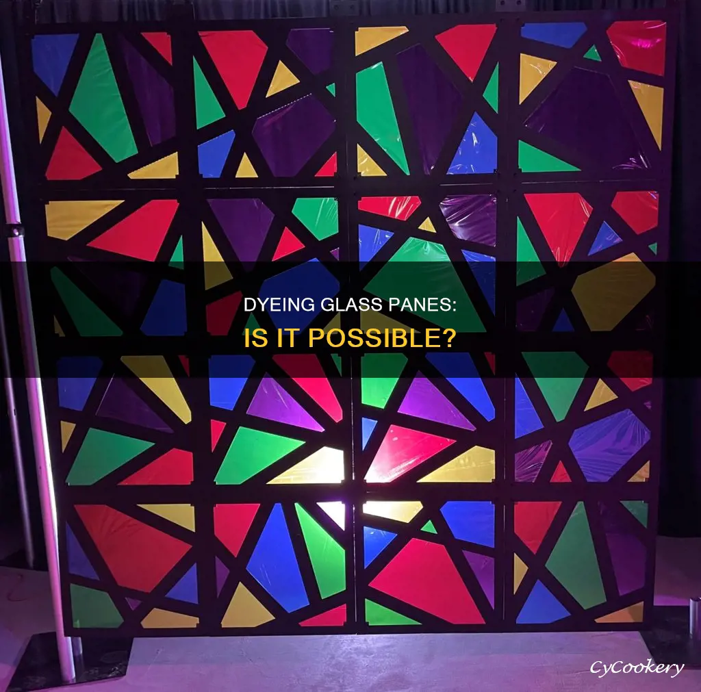 can glass panes be dyed