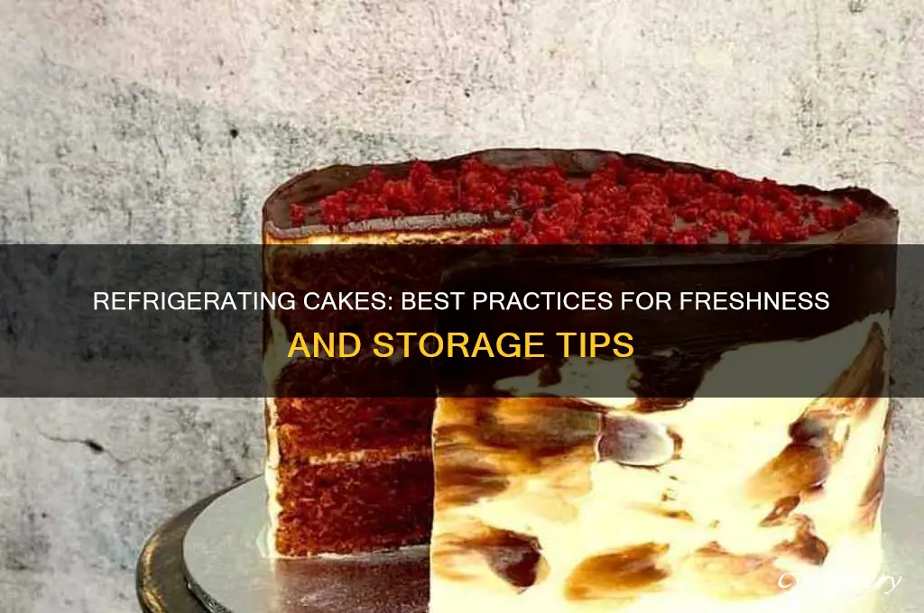 can i put cakes in the refrigerator