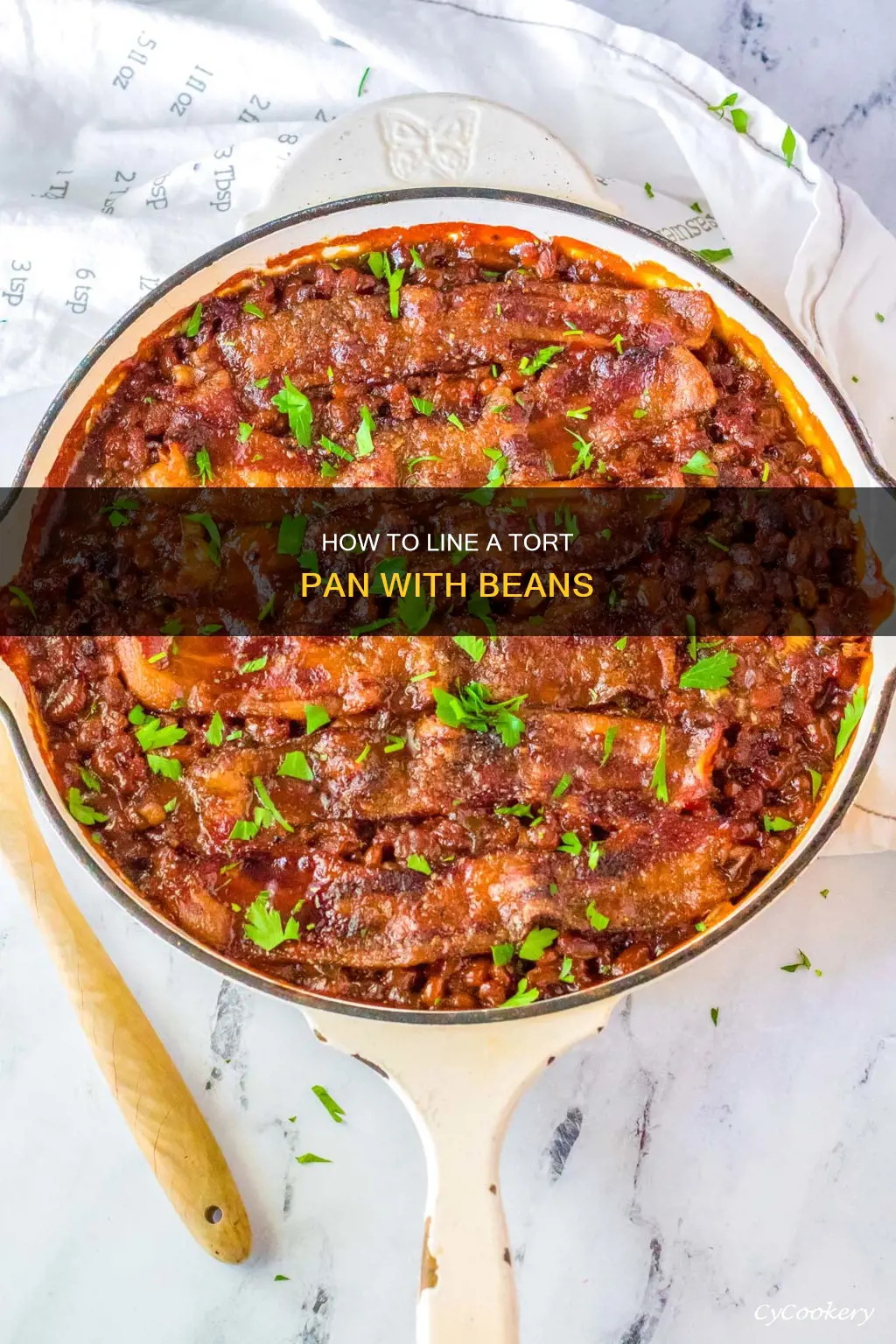 can I use regular beans to line a tort pan