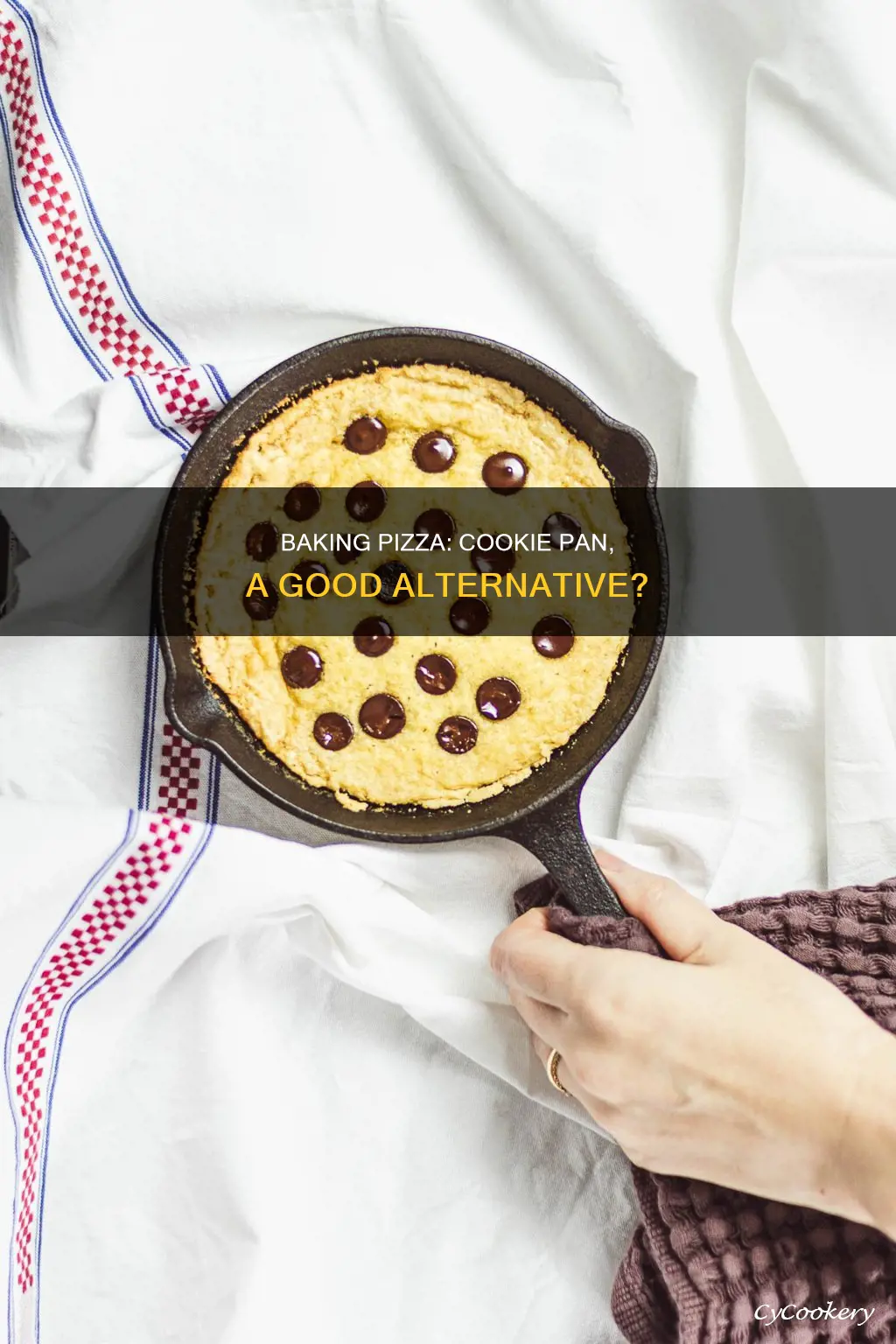 can we bake pizza in cookie pan