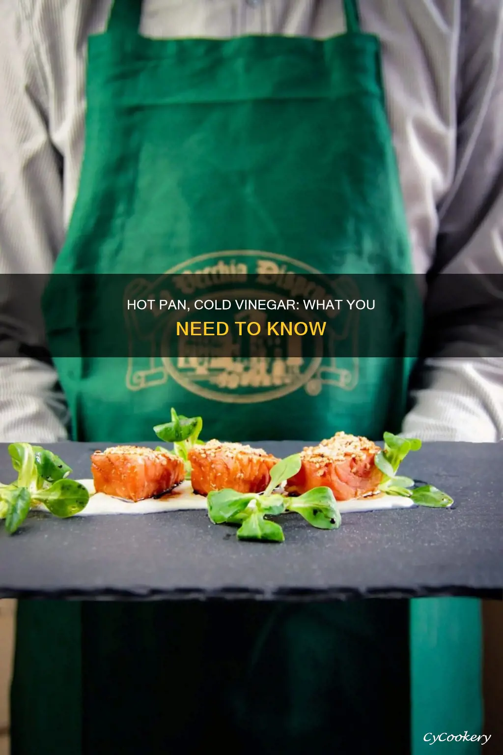can you add vinegar to a hot pan