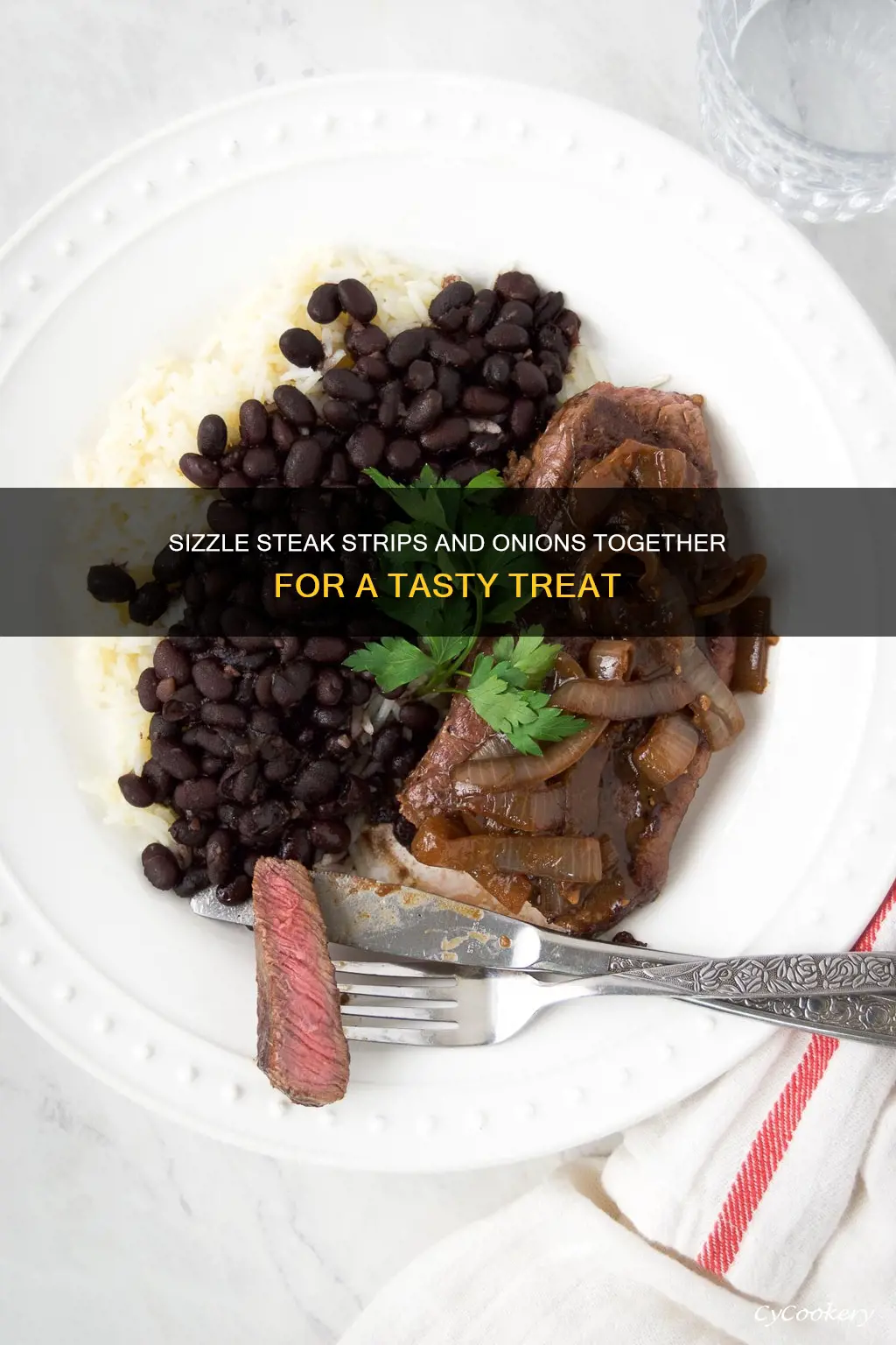 can you cook steak strips and onions in same pan