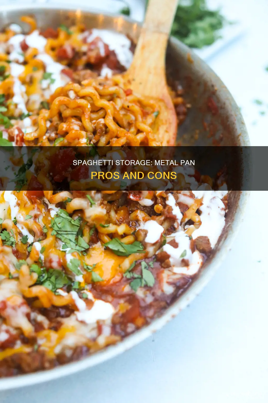 can you leave spaghetti in a metal pan