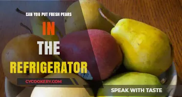 Storing Fresh Pears: Should You Refrigerate or Keep Them Out?