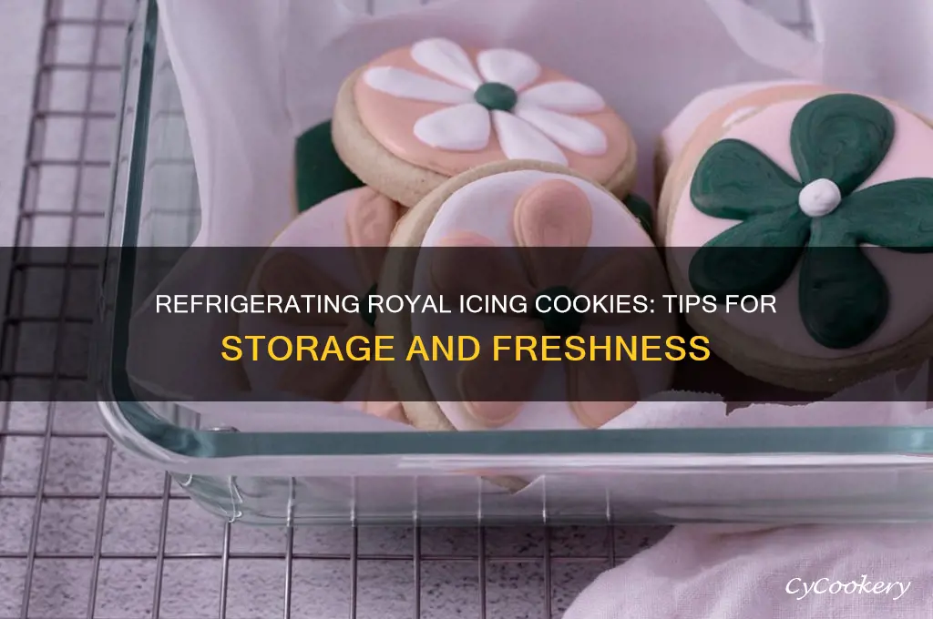 can you refrigerate royal icing cookies