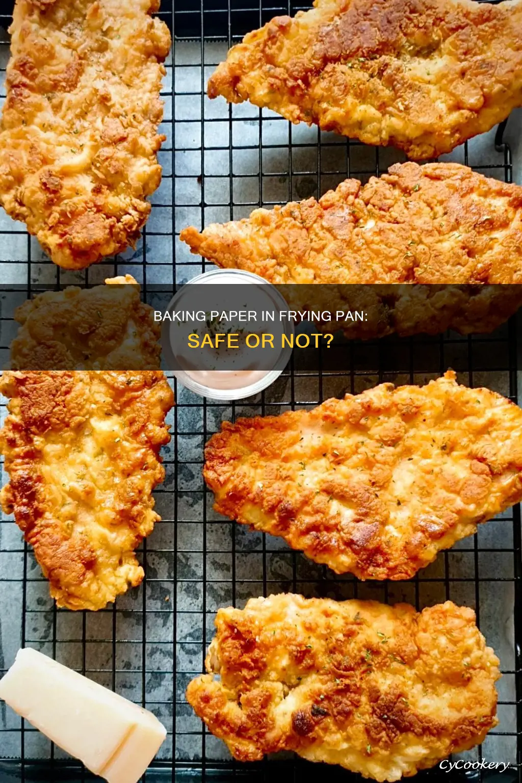 can you use baking paper in frying pan
