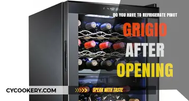 Refrigerate Pinot Grigio After Opening? Expert Tips for Freshness