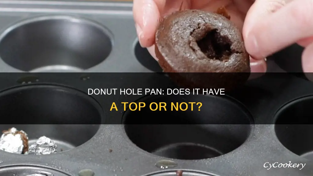 does a donut hol pan have a top