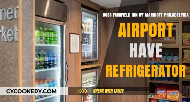 Fairfield Inn by Marriott Philadelphia Airport: Refrigerators in Rooms?
