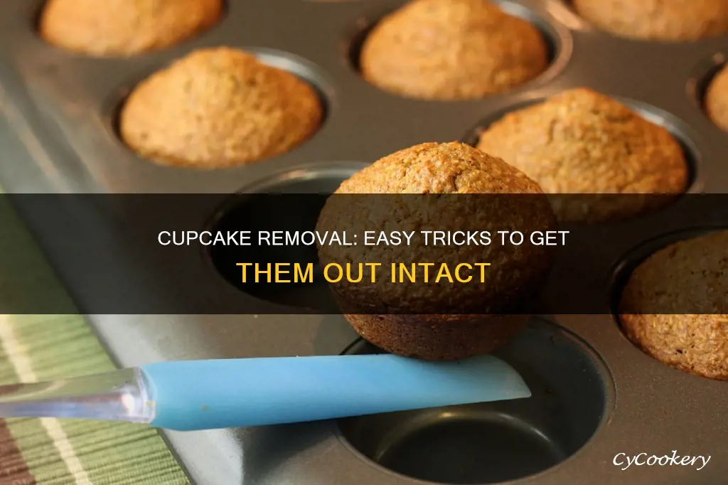 how do you take cupcakes out of the pan