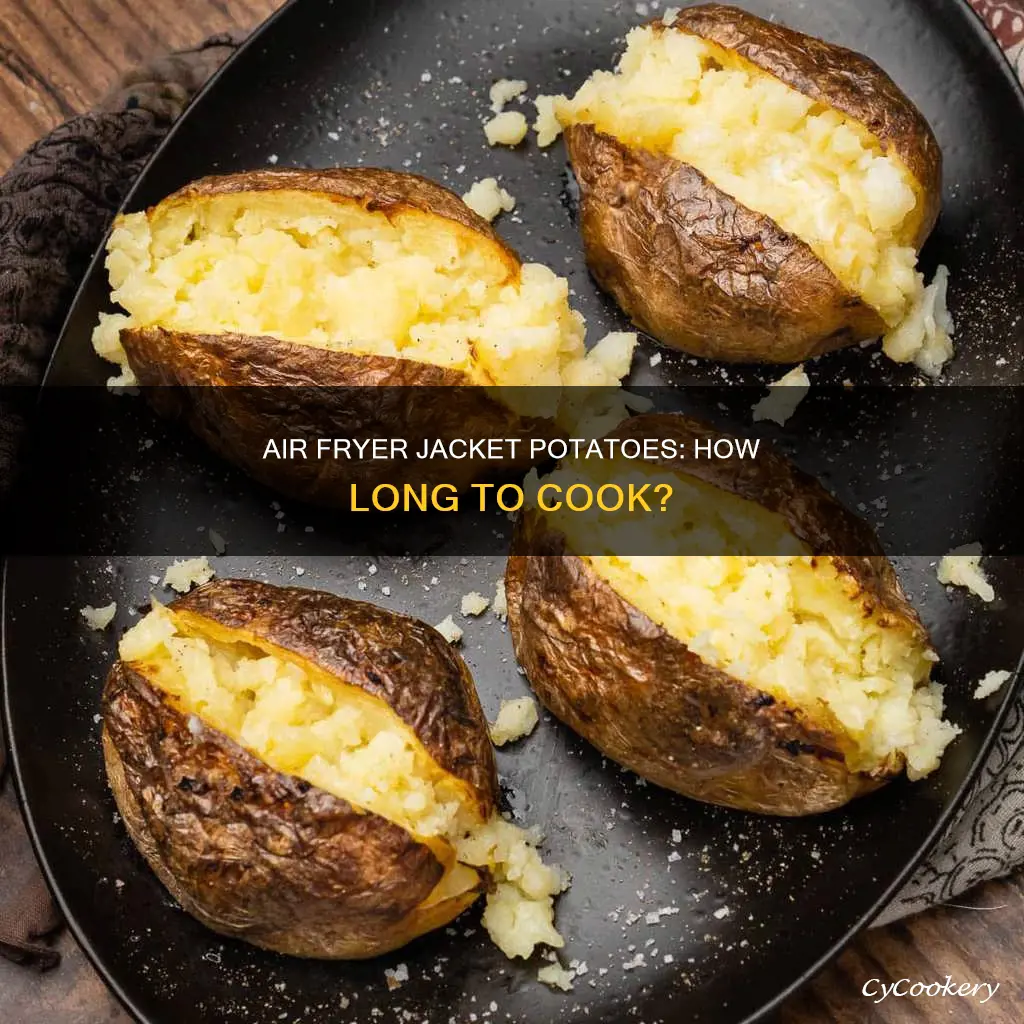 how long a jacket potato in air fryer