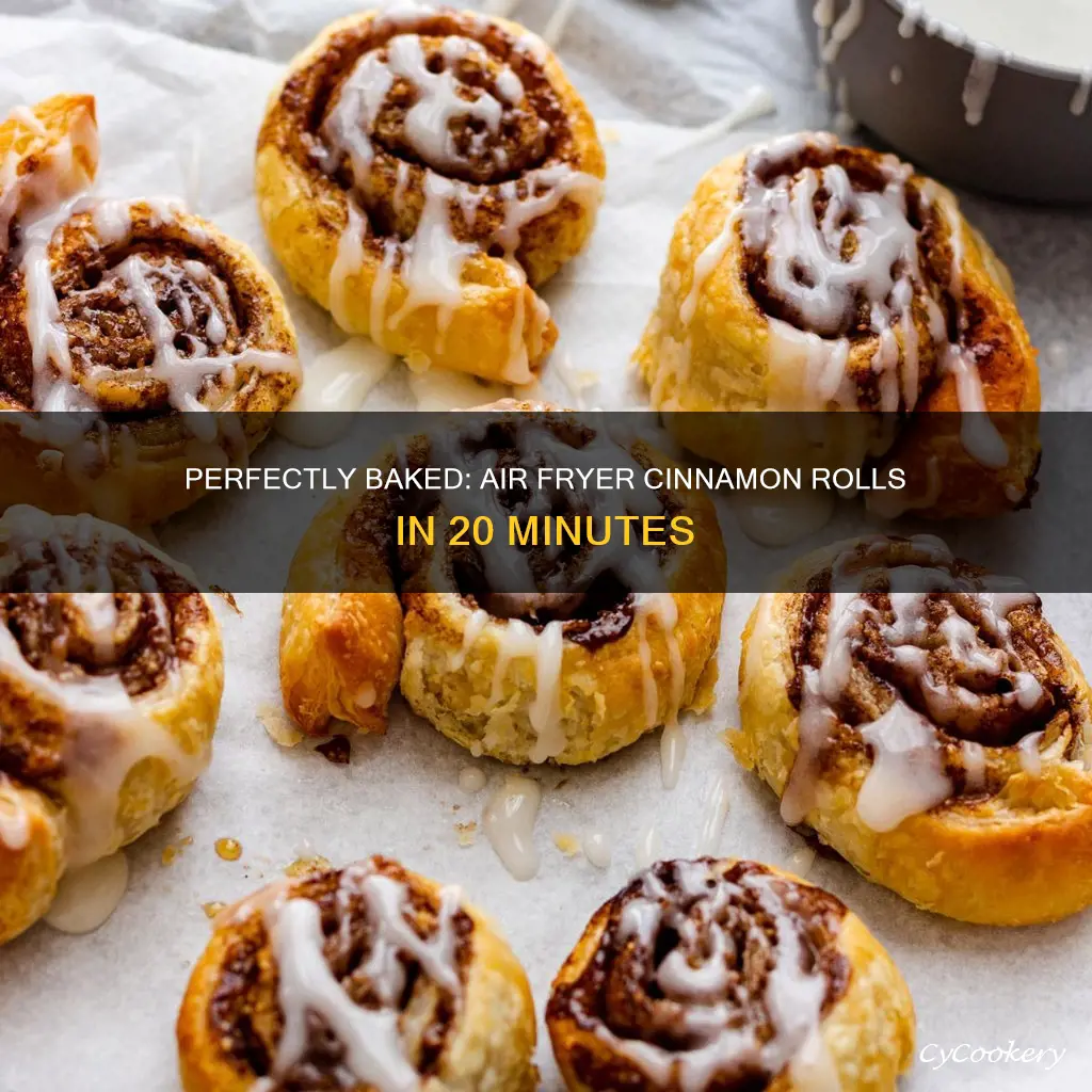 how long cook cinnamon rolls in air fryer