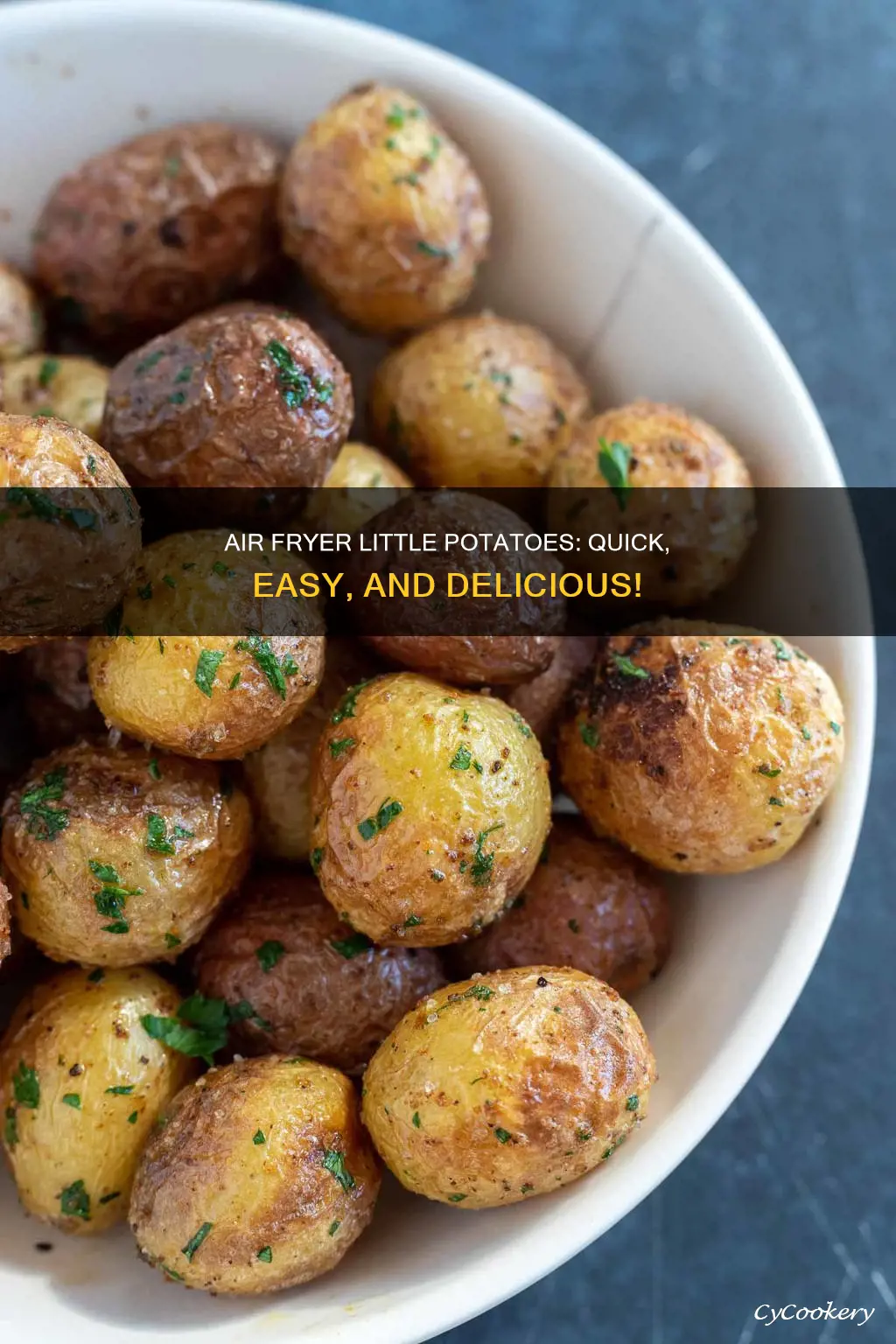 how long do little potatoes take in the air fryer