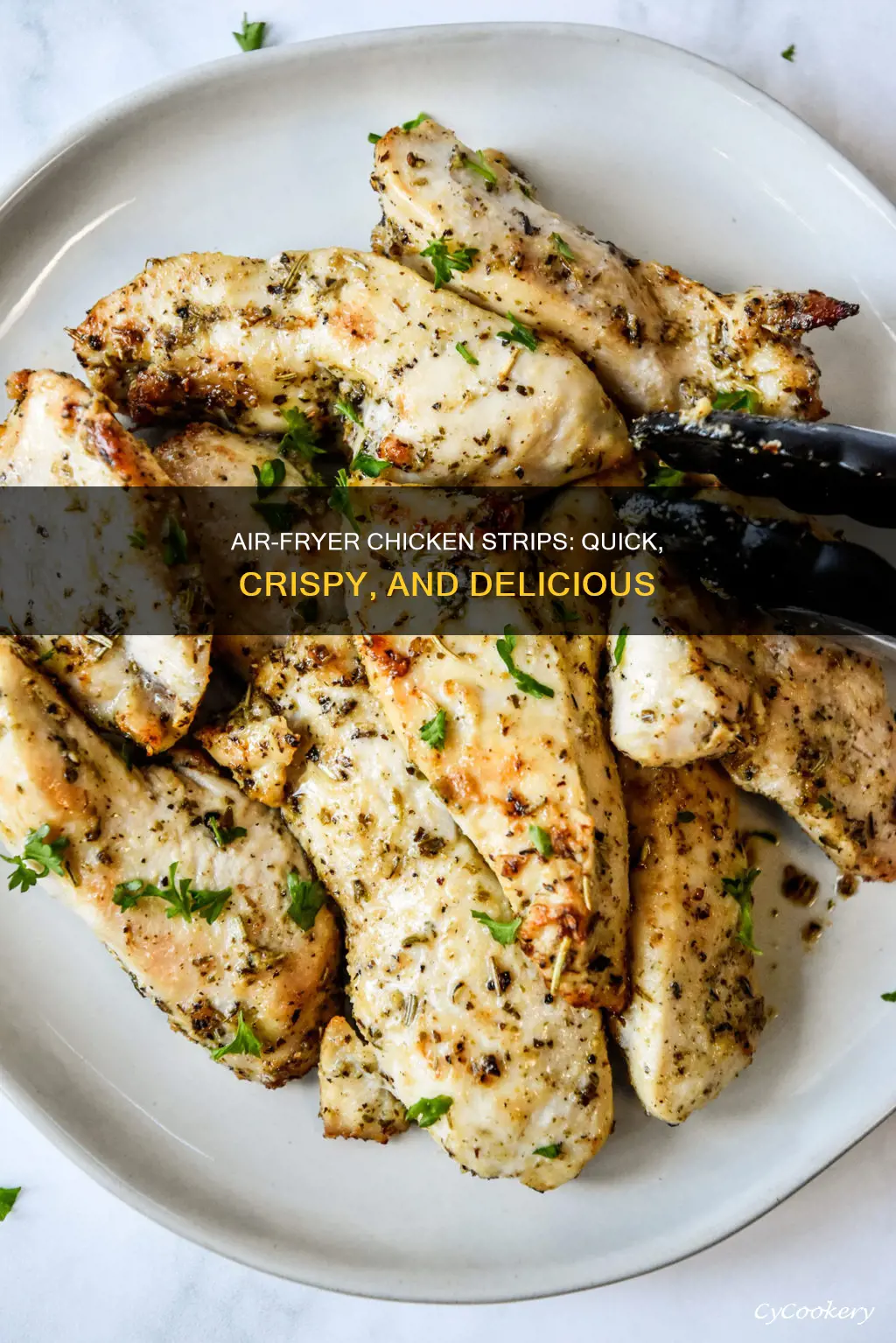 how long do u cook chicken strips in air fryer