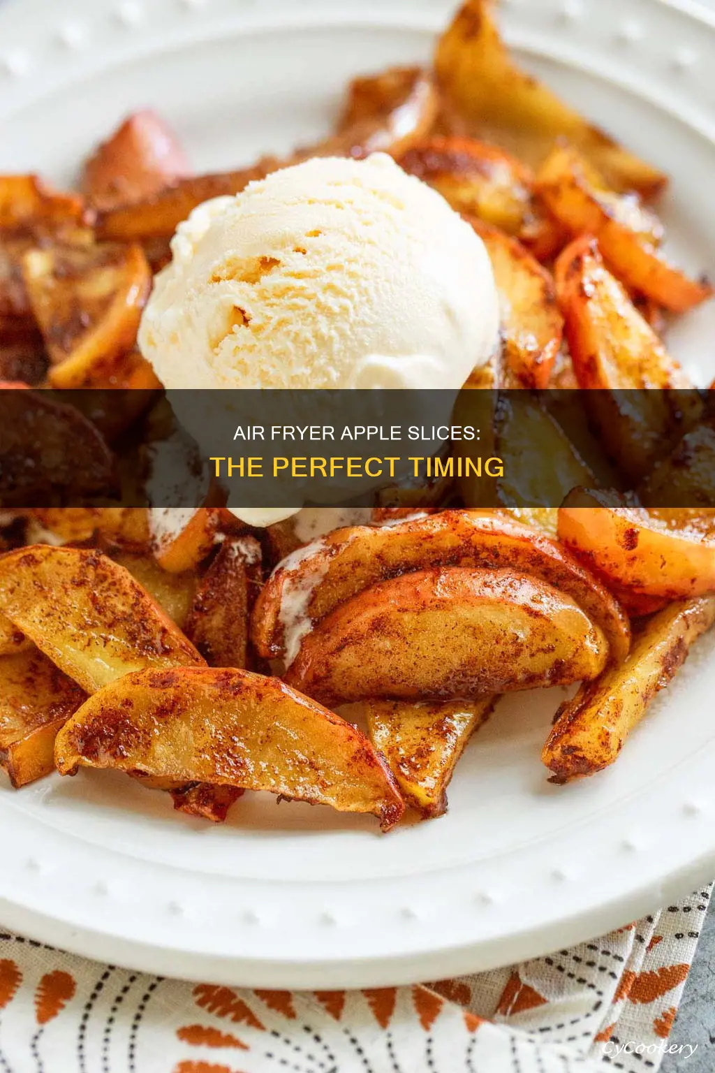 how long to cook apple slices in air fryer