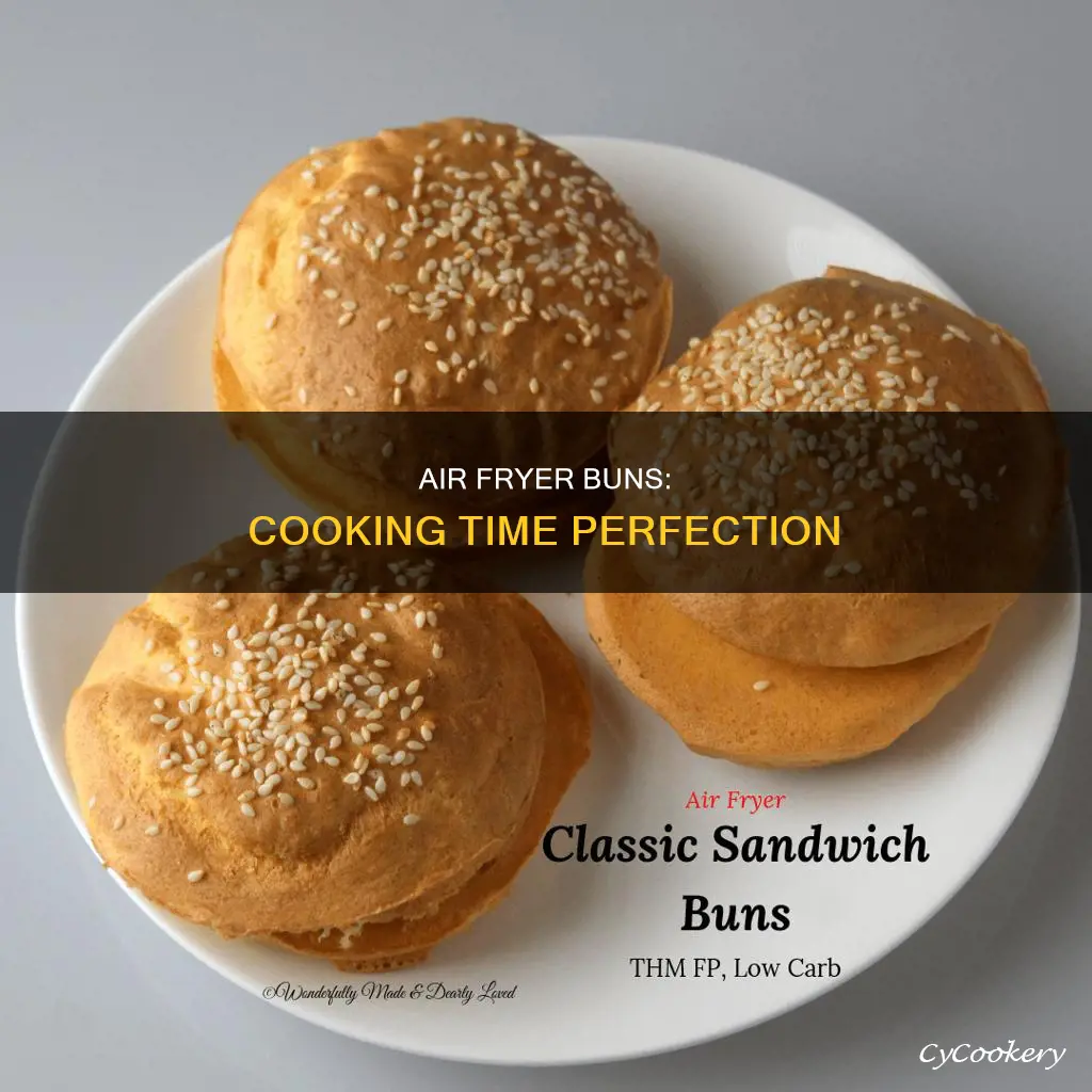 how long to cook buns in air fryer