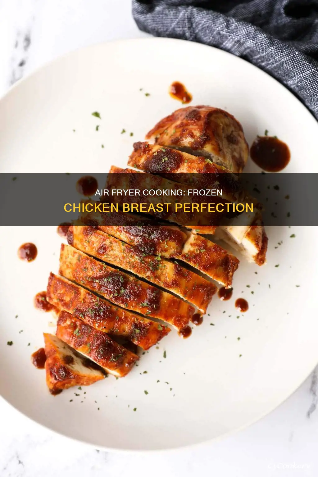 how long to cook chicken breast in air fryer frozen