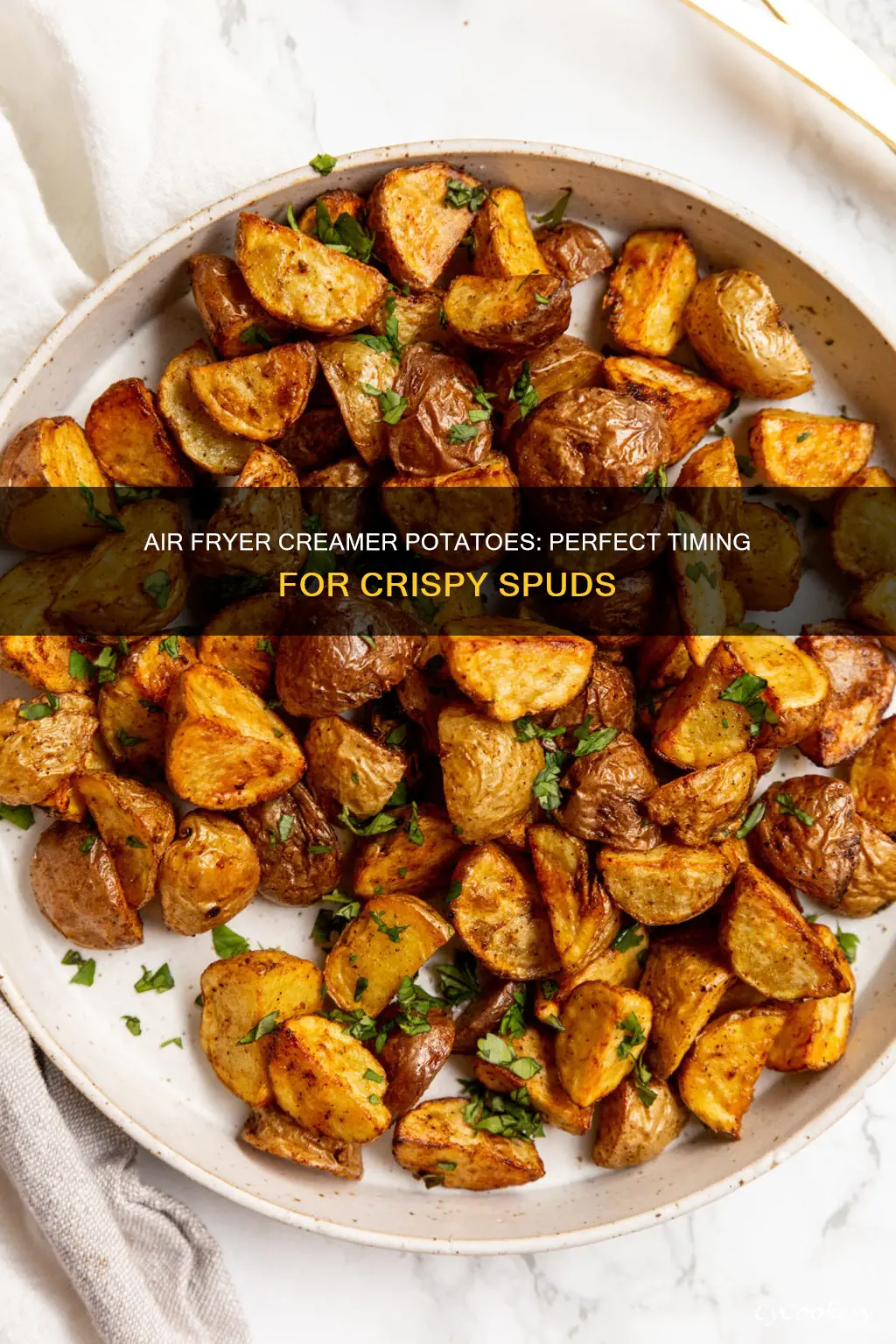 how long to cook creamer potatoes in air fryer