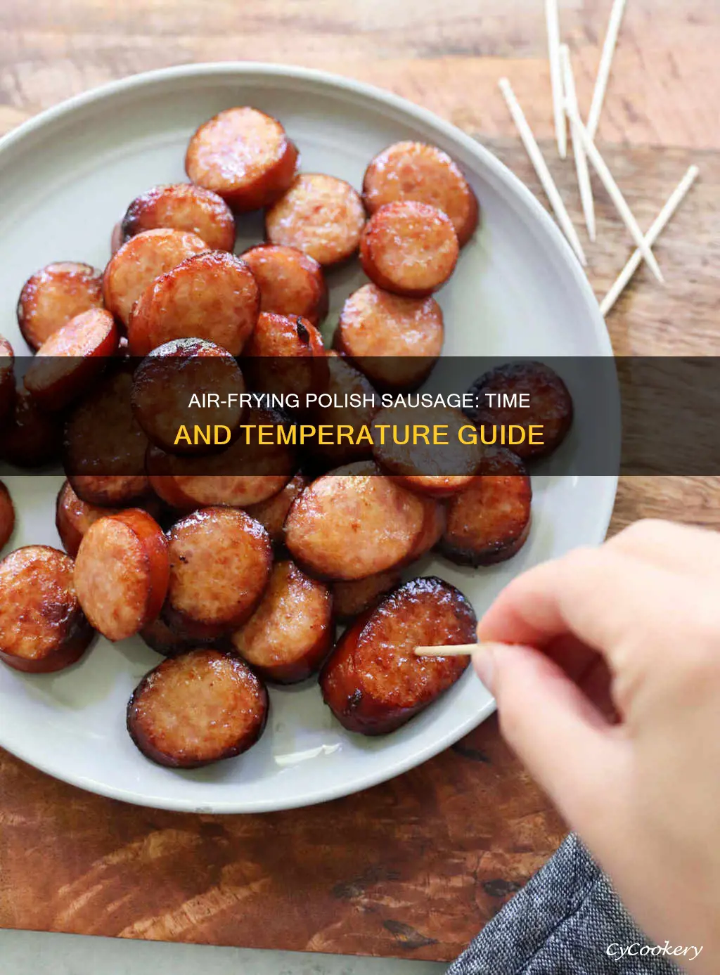 how long to cook fresh polish sausage in air fryer