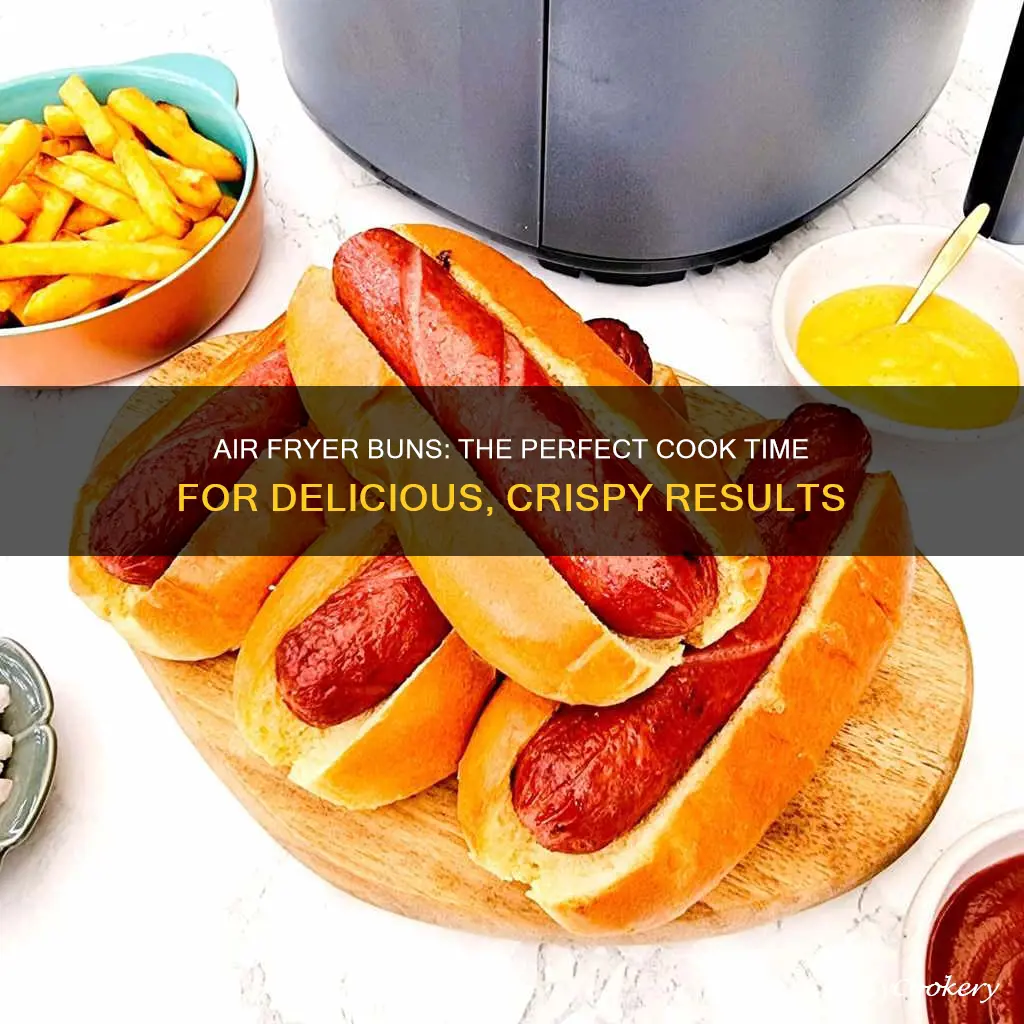 how long to cook hot dog buns in air fryer