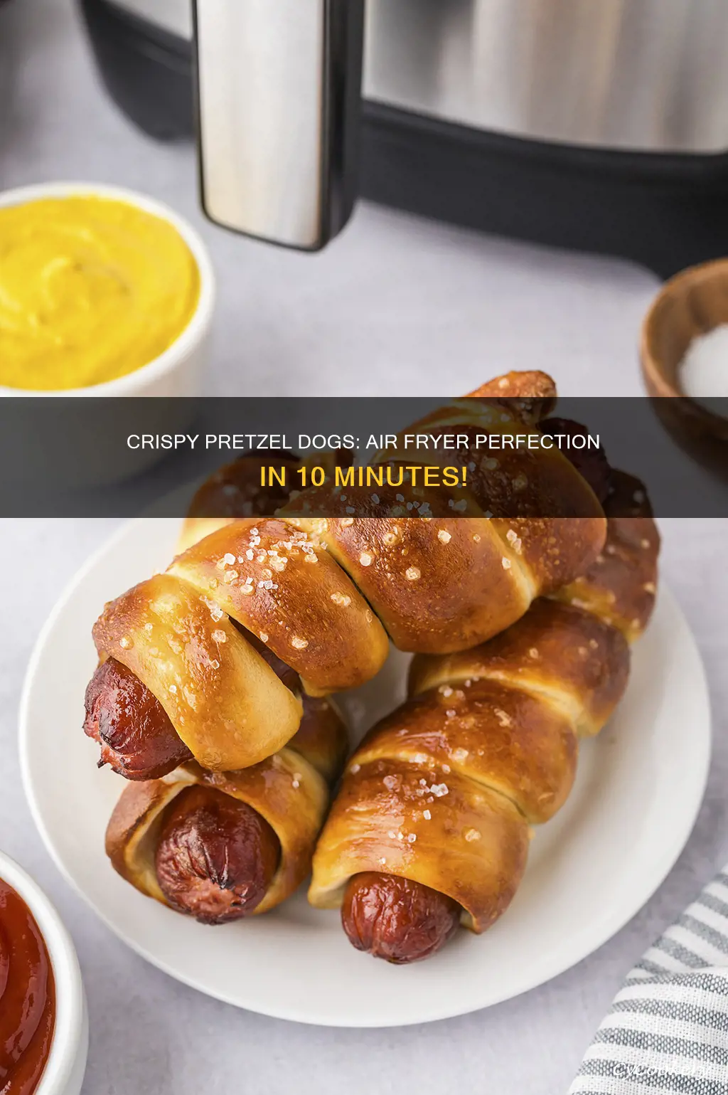 how long to cook pretzel dogs in air fryer