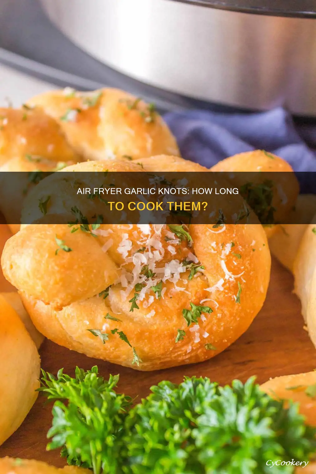 how long to put garlic knots in air fryer