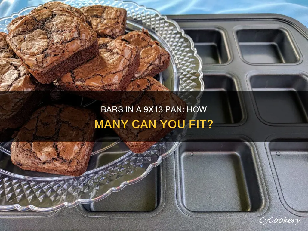how many bars does a 9x13 pan hold