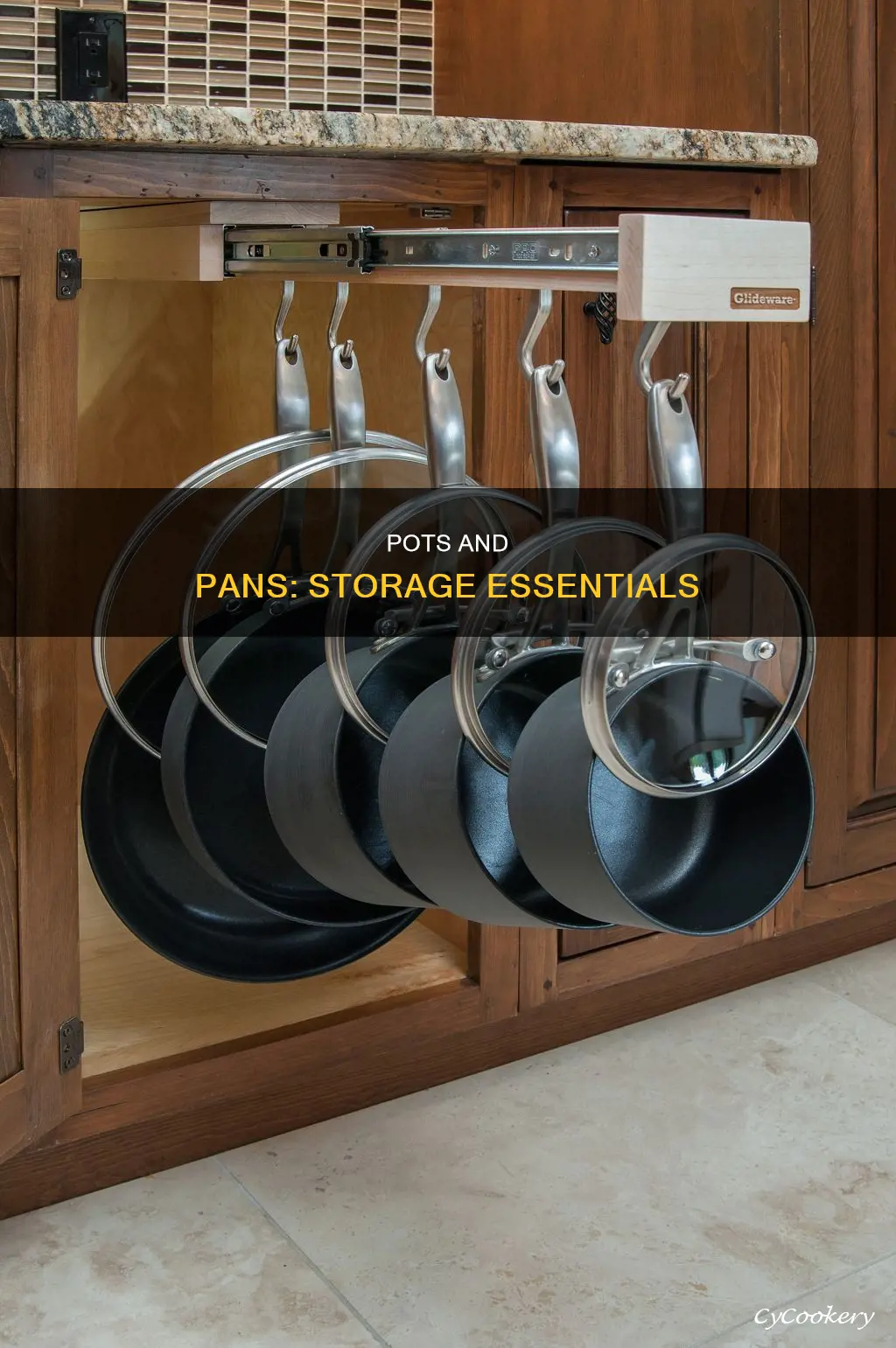 how many pots and pans should be stored