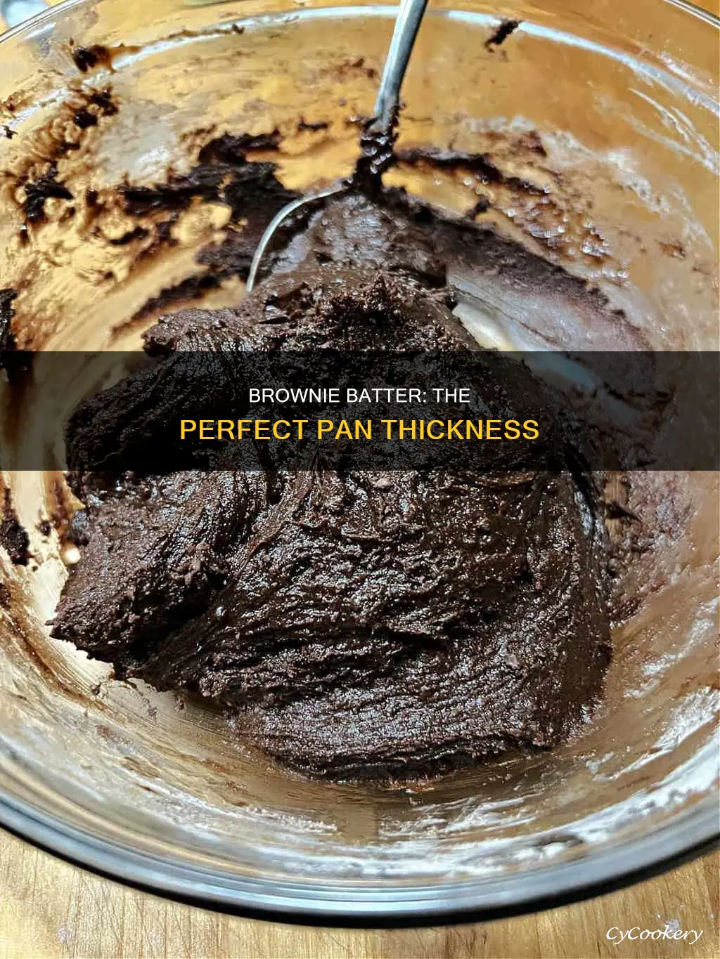 how thick should brownie batter be in pan