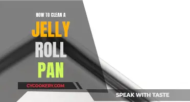 Effective Jelly Roll Pan Cleaning Methods for Sparkling Results