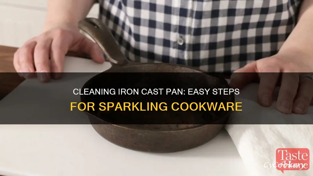 how to clean an iron cast pan