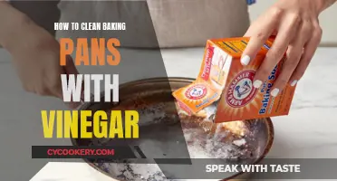 Cleaning Baking Pans: Vinegar Power for Sparkling Results