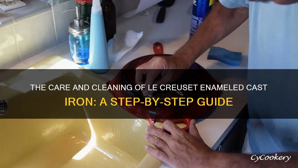 how to cleaning le creuset enameled cast iron pan