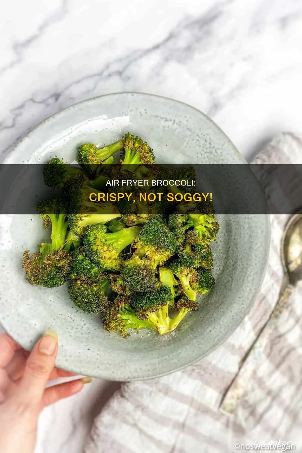 how to make frozen broccoli crispy in air fryer