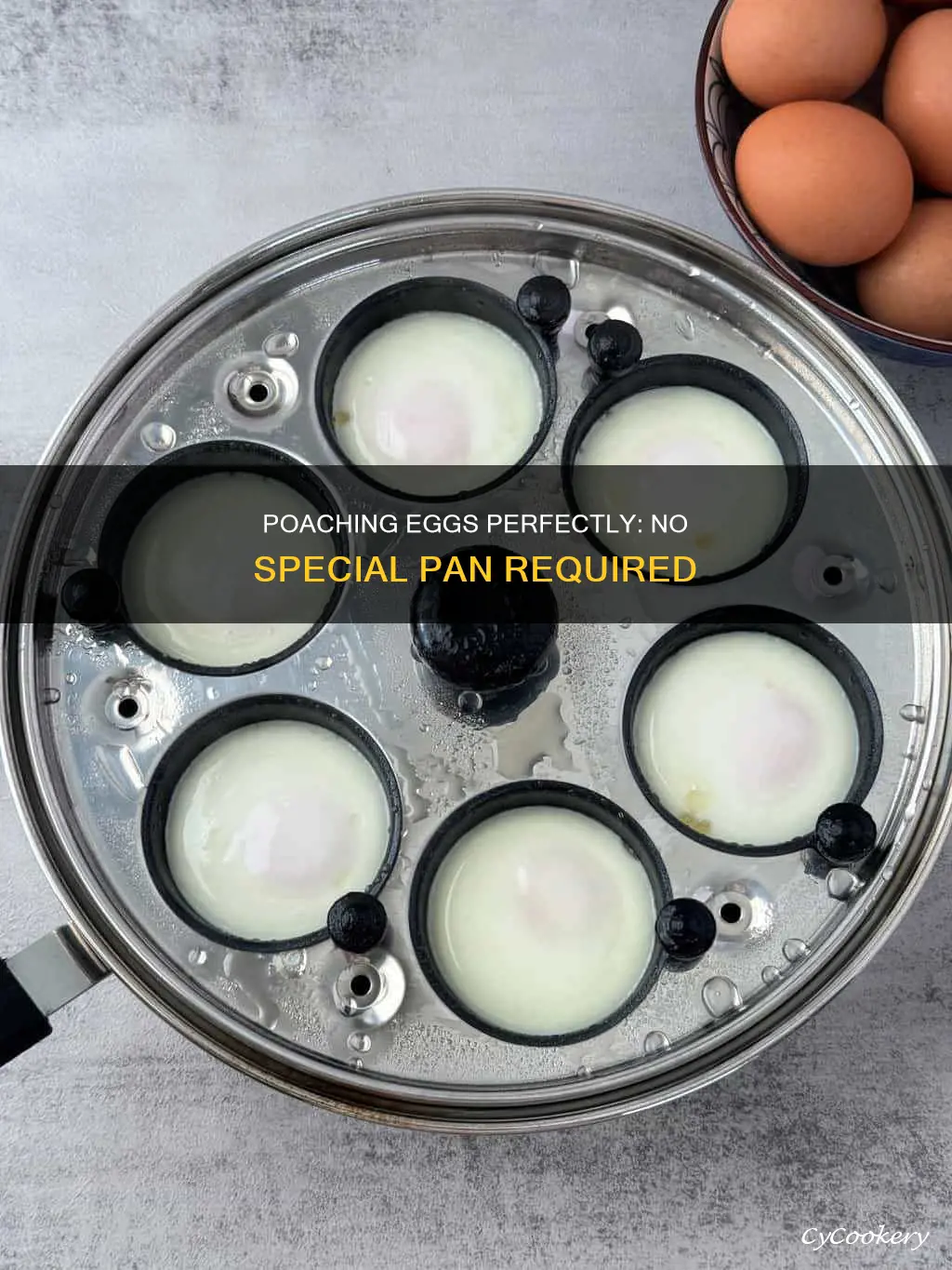 how to poach eggs without a poaching pan
