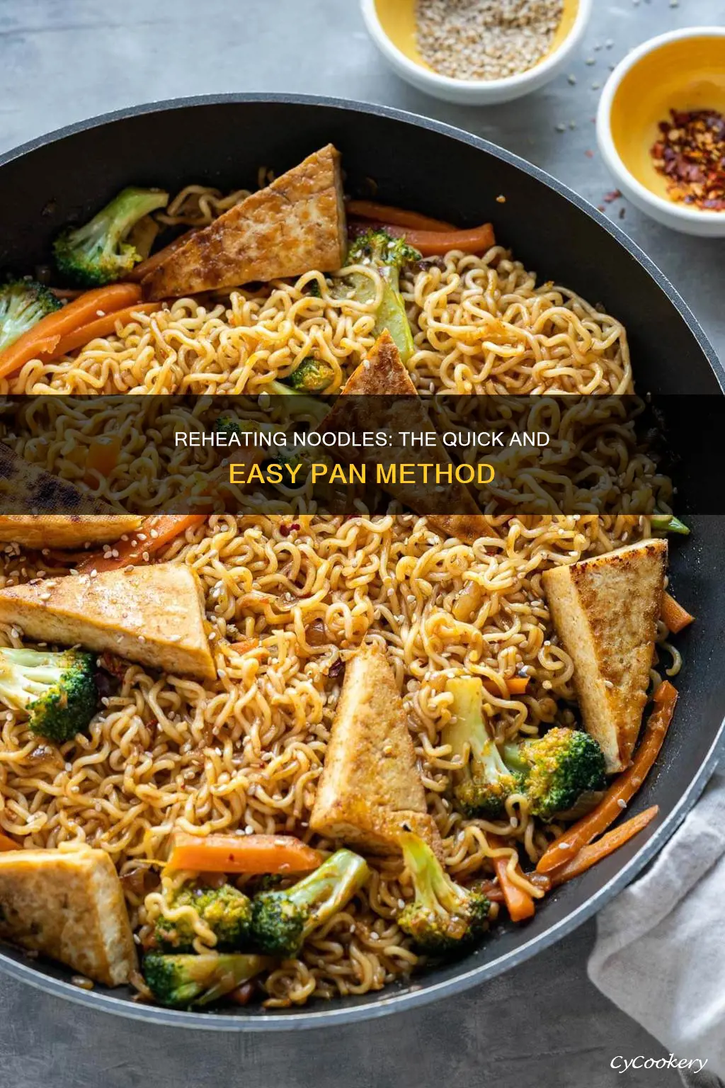 how to reheat noodles in a pan