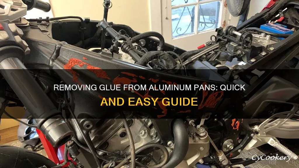 how to remove glue from aluminum pan