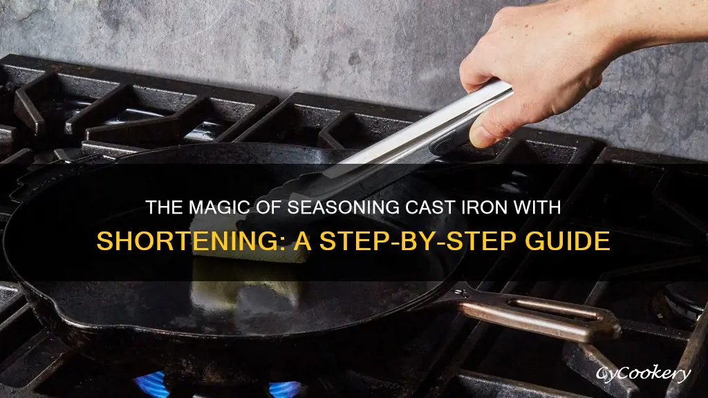 how to season a cast iron pan with shortening