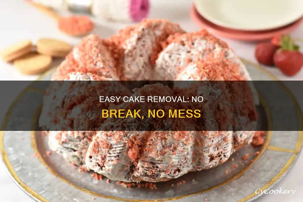 how to takecake out pan without breaking