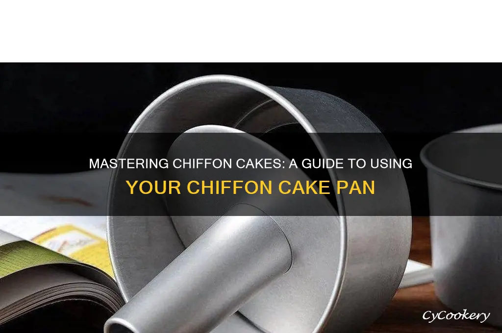 how to use a chiffon cake pan