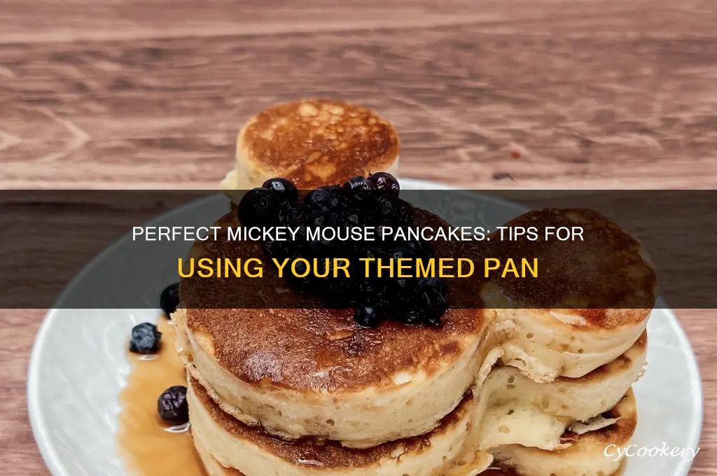 how to use mickey mouse pancake pan