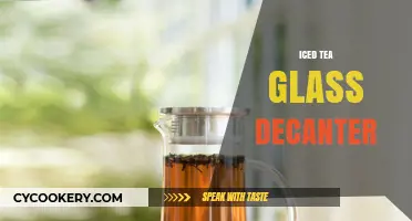 Elegant Iced Tea Glass Decanter: Perfect Brew Serving Style
