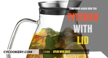 Elegant Tempered Glass Iced Tea Pitcher with Secure Lid for Refreshing Beverages
